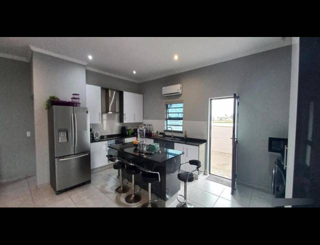 3 BEDROOM HOUSE FOR SALE IN ADMIRALS PARK